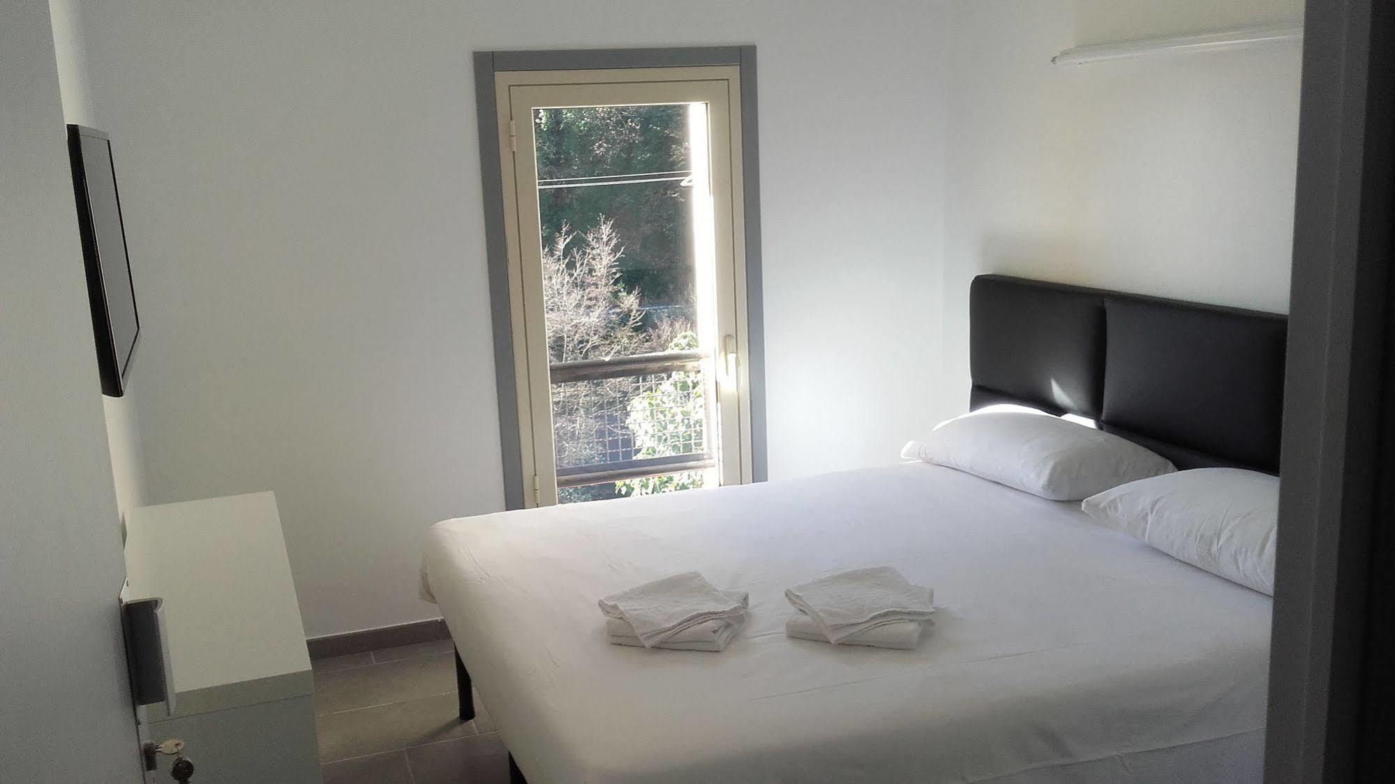 Le Relais De Monti Hotel Menton Exterior photo
